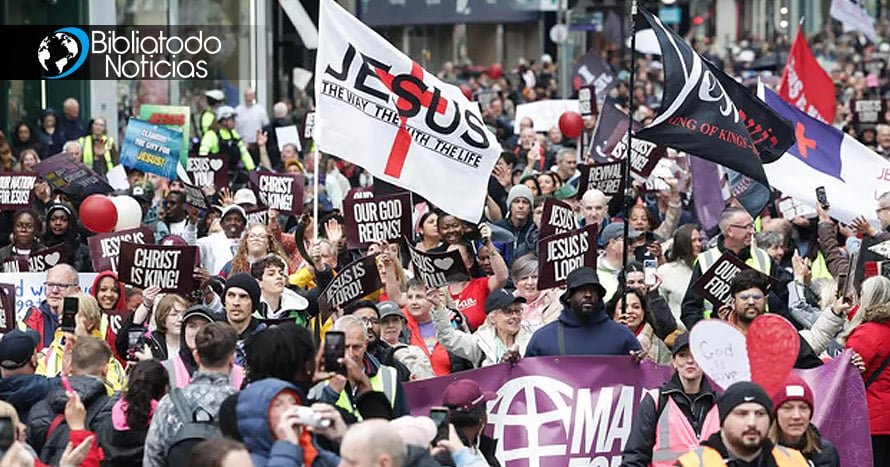 Más de 1.000 cristianos toman las calles de Dublín para proclamar públicamente a Jesús